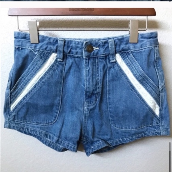 Free People Sweet Surrender Jean Shorts 26 - Picture 3 of 4